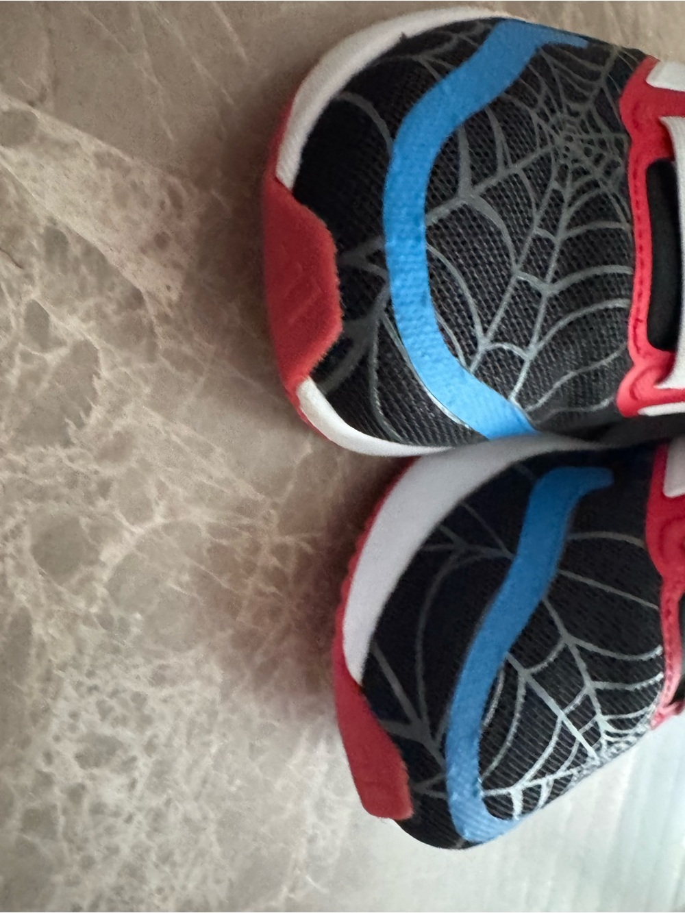 ADIDAS MARVEL SPIDER-MAN RUNFALCON SHOES KIDS 13K - Picture 12 of 12